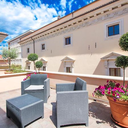 Al Maso In Centro B&B LʼAquila Exterior foto
